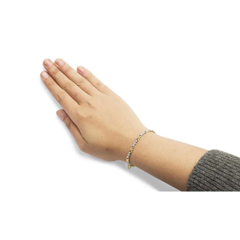 10k yellow gold 1/3 cttw diamond 3 stone and x link bracelet (i j color i1 i2 clarity) 7.50’’ inches bracelets/bracelet/link