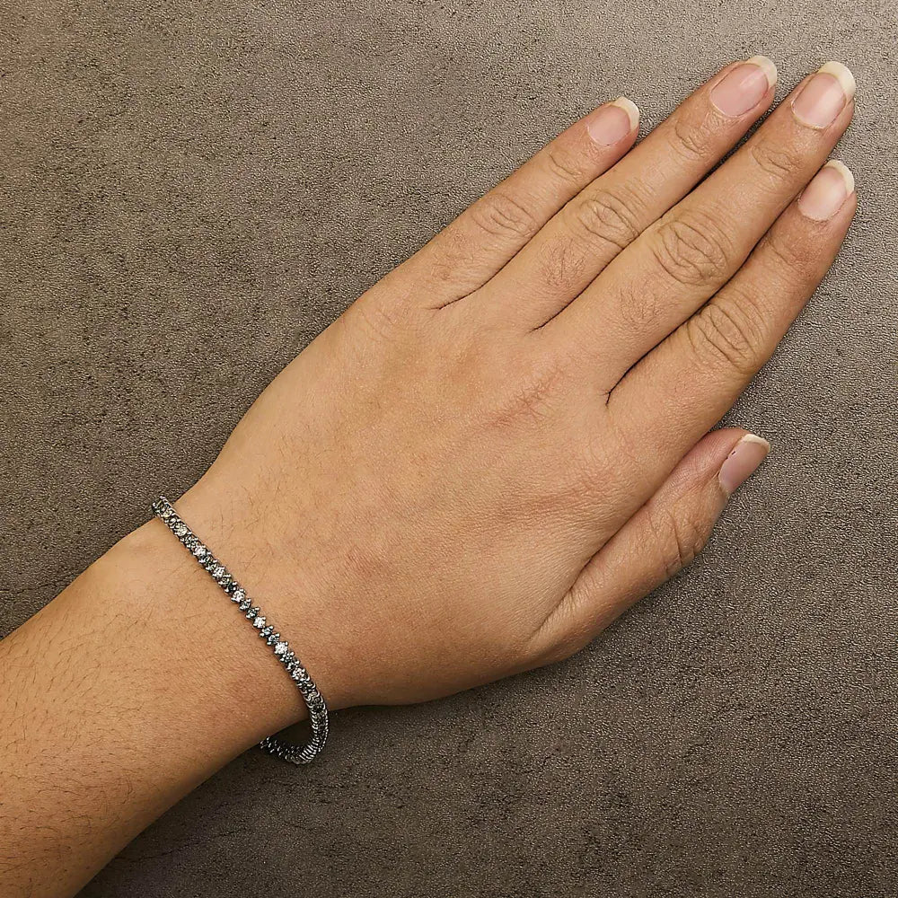 14K White Gold Round-Cut white and Blue Diamond Fashion Bracelet (3.70 cttw, H-I Color, SI1-SI2 Clarity) - Bijoux-NYC Direct