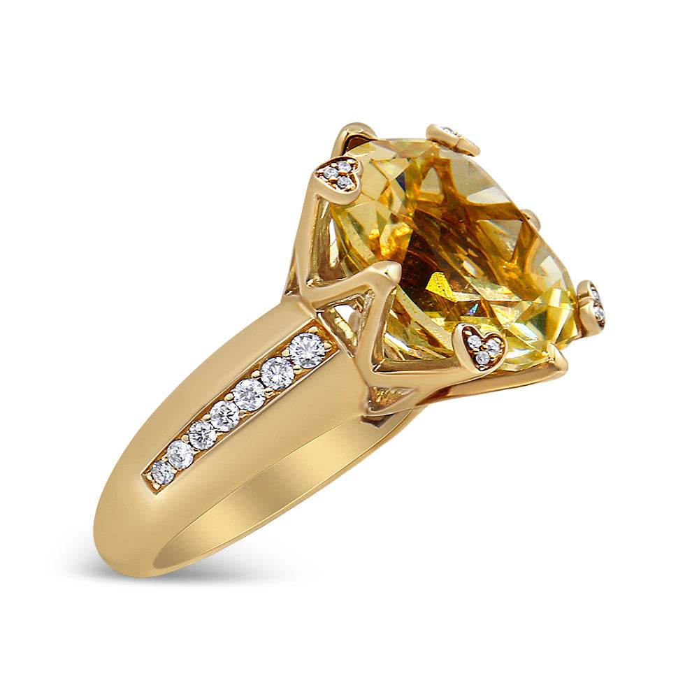 18K Yellow Gold 15x15mm Cushion Cut Lemon Quartz and 1/4 Cttw Diamond Accented Cocktail Ring (F-G Color, VS1-VS2 Clarity) - Bijoux-NYC Direct