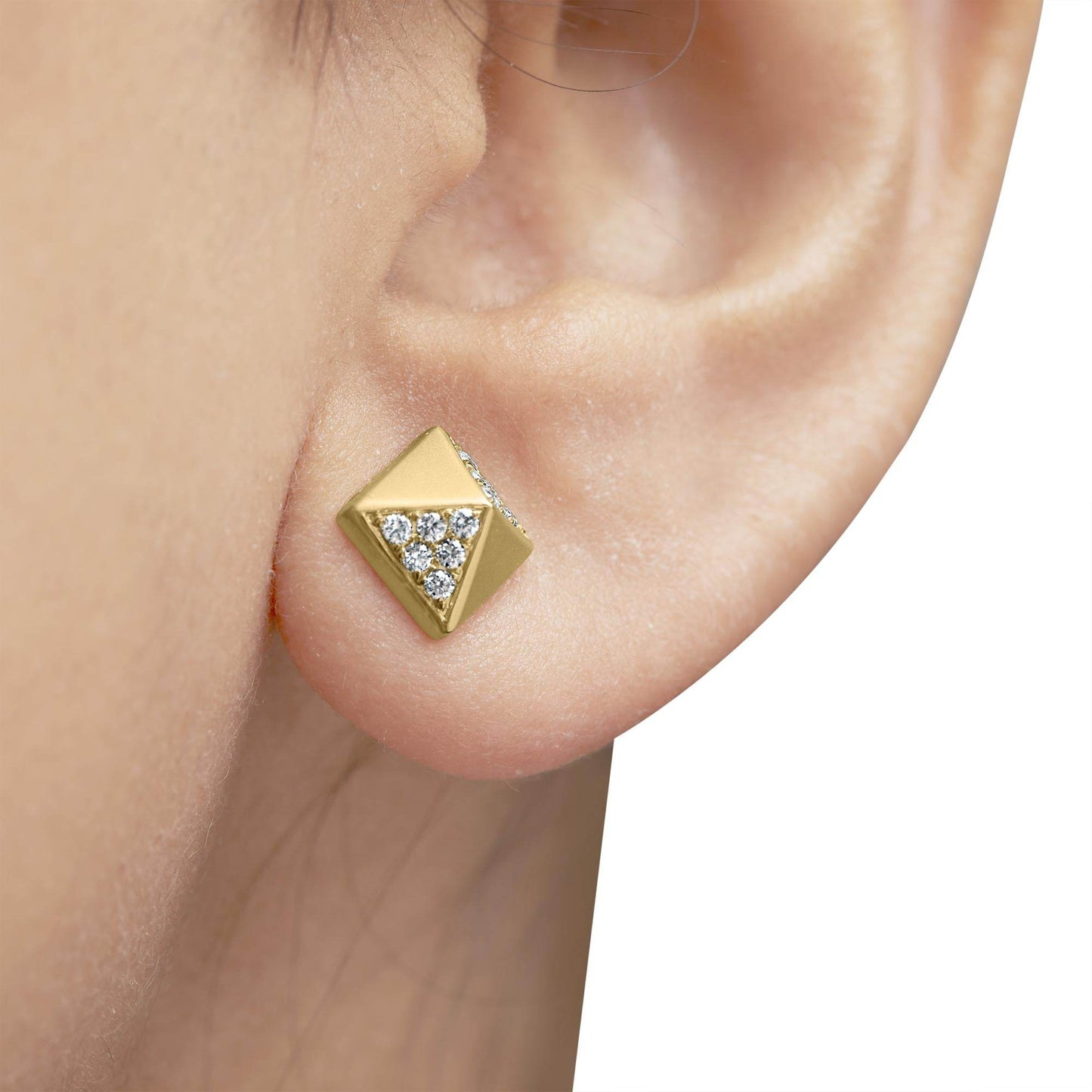 14K Yellow Gold 1/4 Cttw Diamond Pyramid Stud Earring (G-H Color, SI1-SI2 Clarity) - Bijoux-NYC Direct