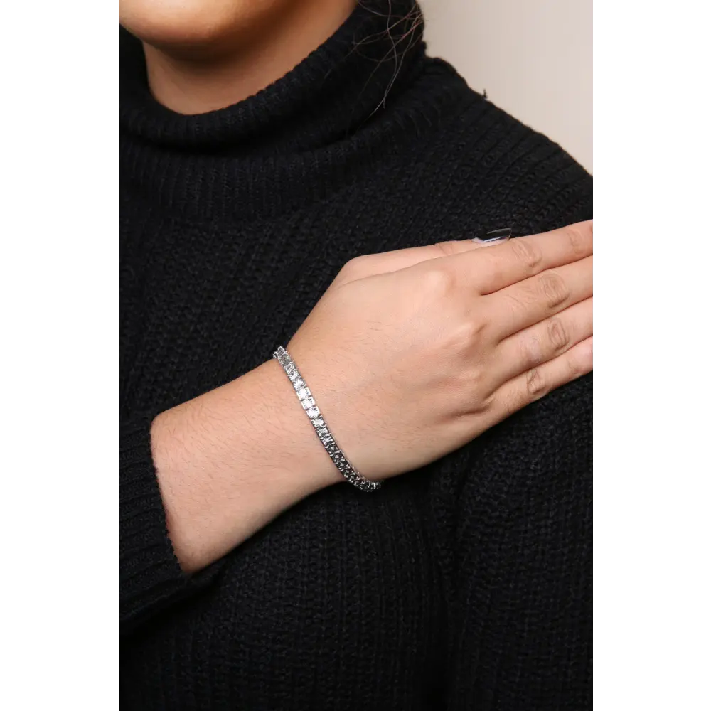 .925 Sterling Silver 1/10 Cttw Diamond 7.25" Link Bracelet (I-J Color, I2-I3 Clarity) - Bijoux-NYC Direct
