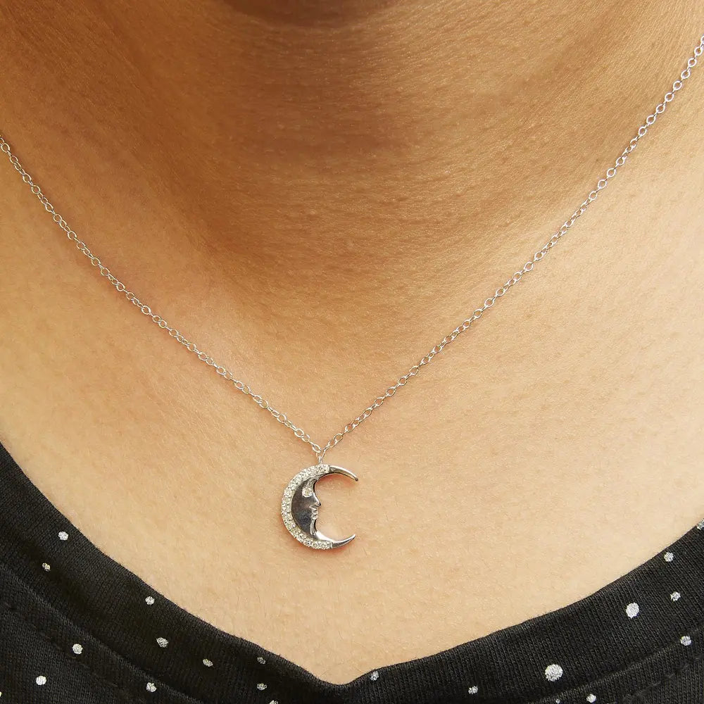 .925 sterling silver 1/10ct diamond crescent man on the moon 18’’ pendant necklace (h i color si1 si2 clarity)