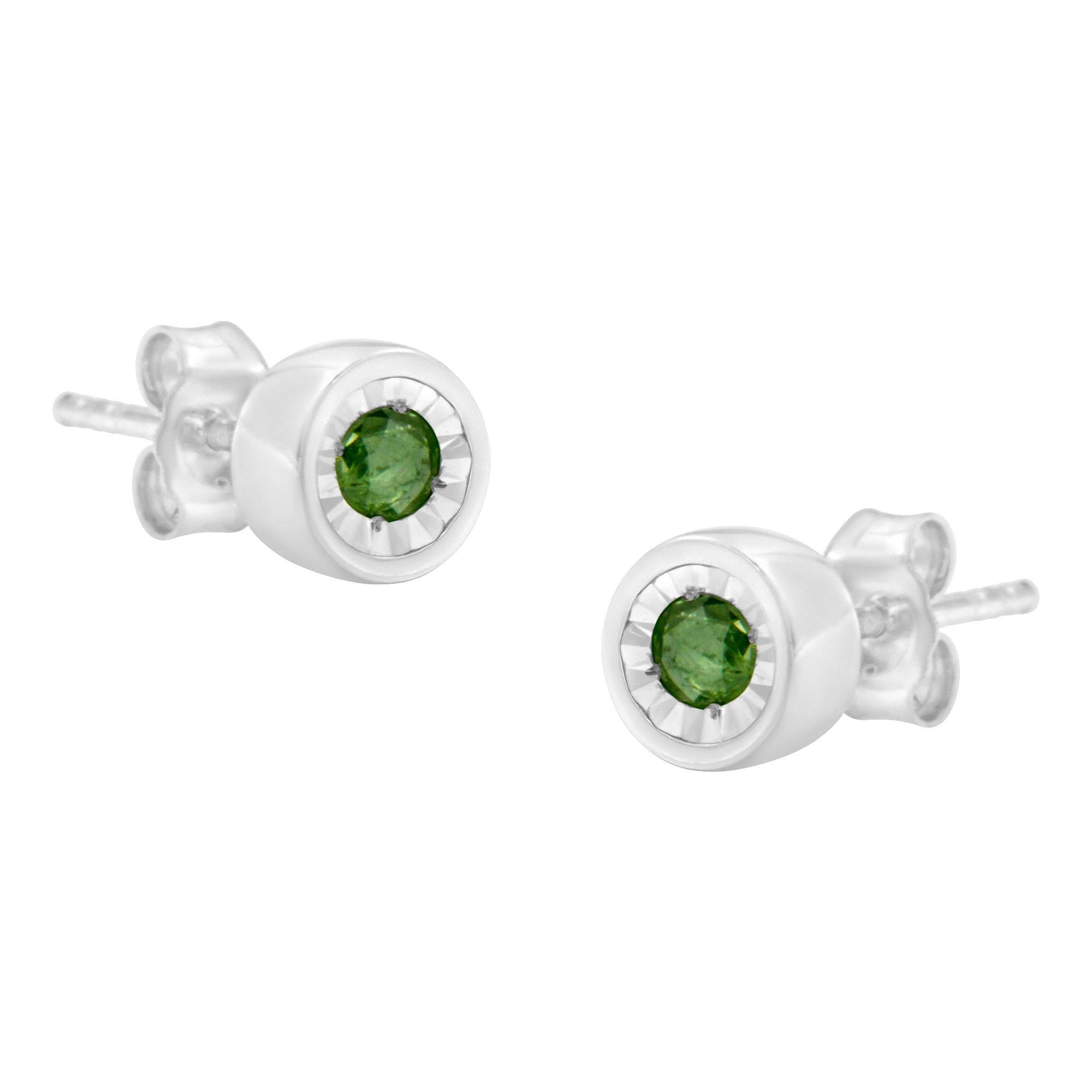 .925 Sterling Silver 0.15 Cttw Round Brilliant-Cut Green Diamond Miracle-Set Stud Earrings (Fancy Color-Enhanced, I1-I2 Clarity) - Bijoux-NYC Direct