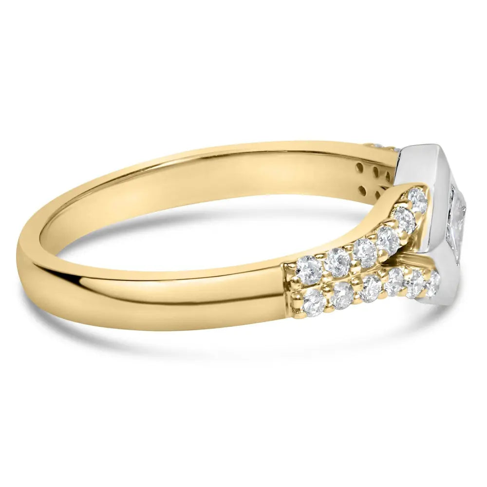 10K Two Tone Color 1/2 Cttw Diamond Kite and Split Shank Ring (H-I Color,SI2-I1 Clarity) - Bijoux-NYC Direct