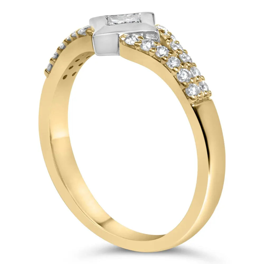 10K Two Tone Color 1/2 Cttw Diamond Kite and Split Shank Ring (H-I Color,SI2-I1 Clarity) - Bijoux-NYC Direct