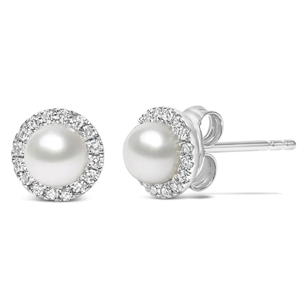 10K White Gold 4.5mm Cultured Freshwater Pearl and 1/7 Cttw Diamond Halo Stud Earring (I-J Color, I1-I2 Clarity) - Bijoux-NYC Direct