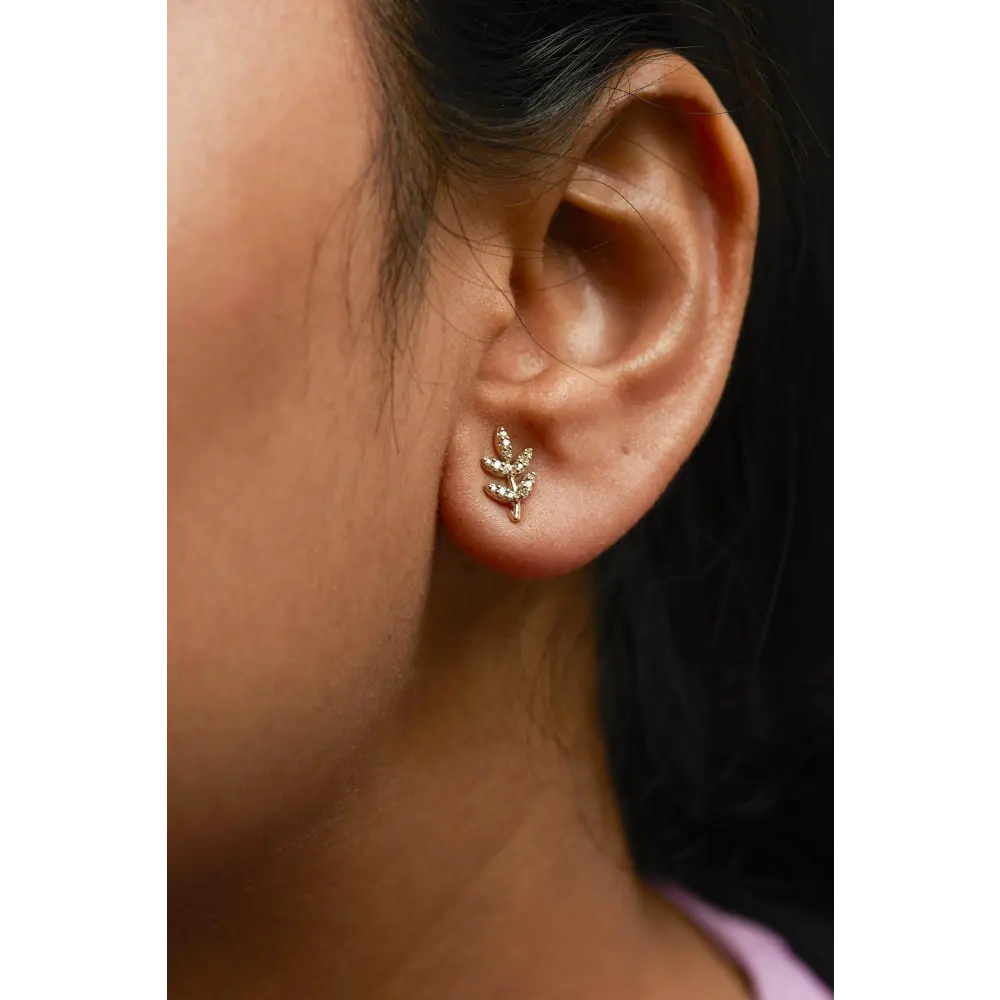 10K Yellow Gold 1/10 Cttw Diamond Accented Leaf and Branch Stud Earrings (H-I Color, I1-I2 Clarity) - Bijoux-NYC Direct