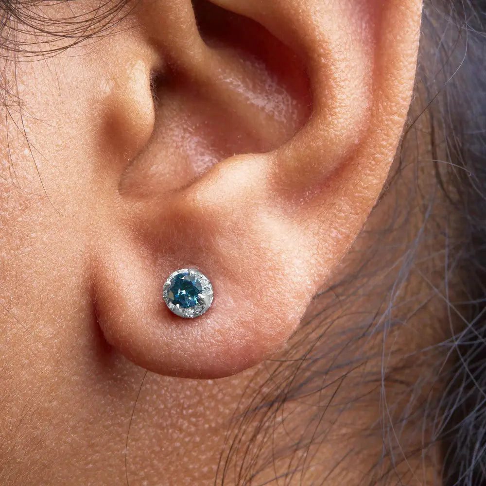 14K White Gold 1/2 cttw White and Treated Blue Round Diamond Earrings (I-J I2-I3) - Bijoux-NYC Direct