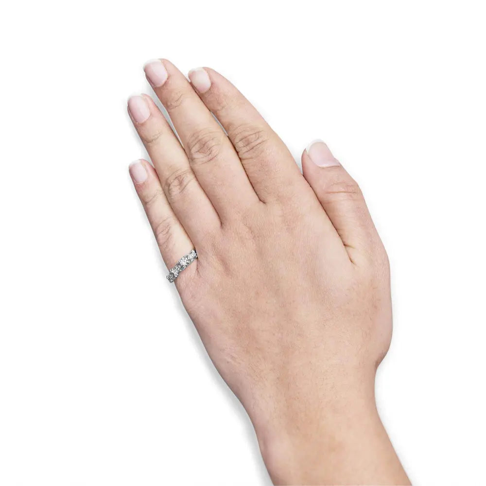 14K White Gold 1/2 Cttw Diamond Vintage Style Engagement Ring (G-H Color, VS2-SI1 Clarity) - Size 7 - Bijoux-NYC Direct