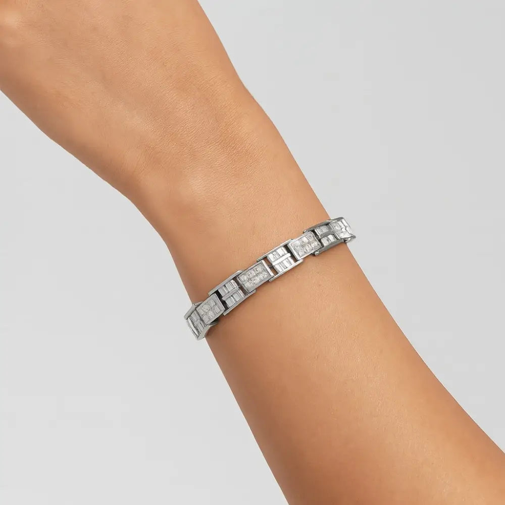 14k white gold 10 5/8 cttw baguette and princess diamond link bracelet 7 bijoux-nyc direct