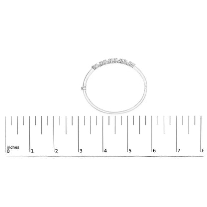 14k white gold 2 1/2 cttw diamond graduating floral cluster bangle bracelet (h i color si1 si2 clarity) fits wrists up to 7.25’’