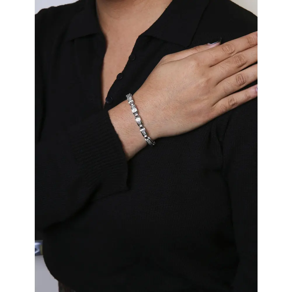 14K White Gold 3.0 Cttw Invisible Set Princess Cut Diamond Link and Buckle 7.25" Tennis Bracelet (I-J Color, I1-I2 Clarity) - Bijoux-NYC Direct