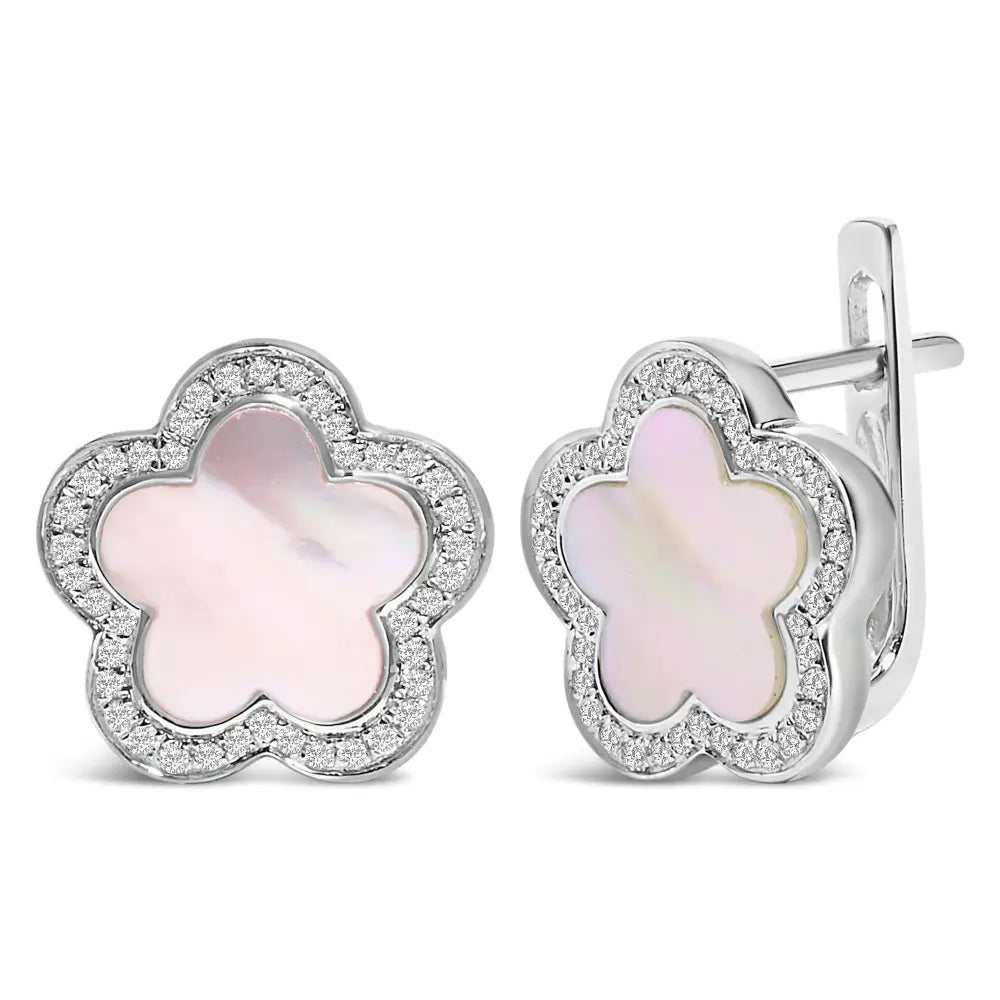 14k white gold mother of pearl and 1/5 cttw diamond flower stud earrings bijoux-nyc direct