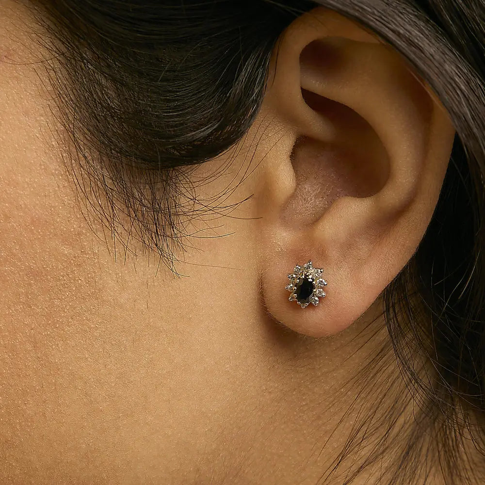 Blue sapphire & diamond sunburst halo stud earrings in 14k yellow gold – 1/4 cttw bijoux-nyc direct