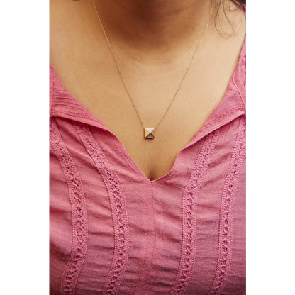 14K Yellow Gold 1/4 Cttw Diamond Matte Finished Pyramid Pendant Necklace (G-H Color, SI1-SI2 Clarity) - 18 Inches - Bijoux-NYC Direct