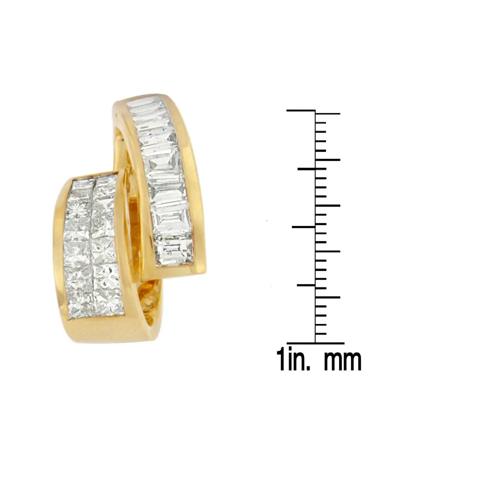 14K Yellow Gold 1 5/8 cttw Princess and Baguette Cut Diamond Fashion Pendant Necklace (G-H, VS2-SI1) - Bijoux-NYC Direct