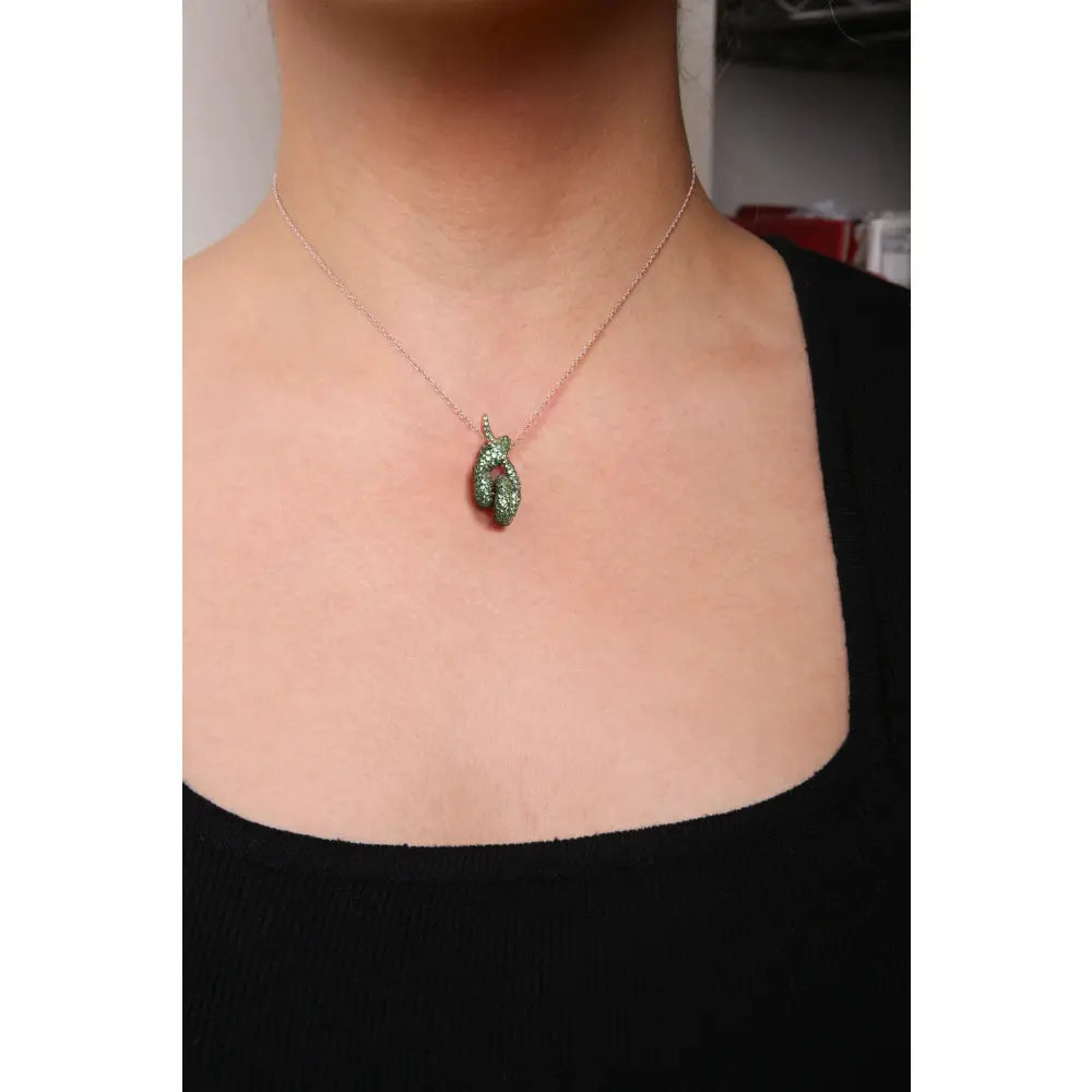 18k rose gold green tsavorite cluster snake pendant necklace 18 bijoux-nyc direct