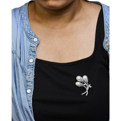 18K White Gold 2 1/5 Cttw Diamond and South Sea Pearl Floral Brooch Pin (G-H Color, VS1-VS2 Clarity) - Bijoux-NYC Direct