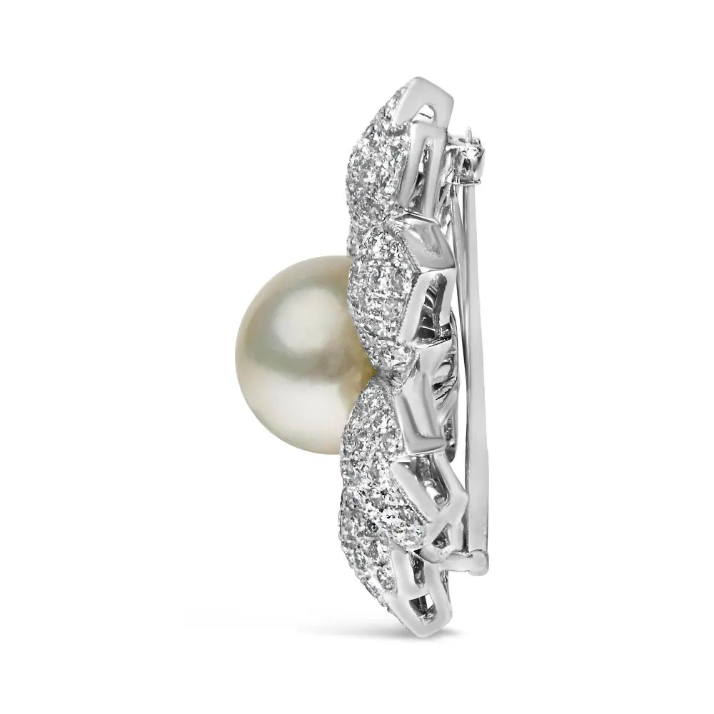 18K White Gold 2 3/4 Cttw Diamond and 12.5 MM Cultured Freshwater Pearl Floral Brooch Pin (G-H Color, VS1-VS2 Clarity) - Bijoux-NYC Direct