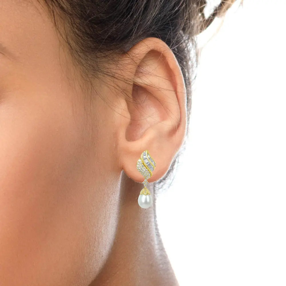 18k Yellow Gold 7.0 Cttw Baguette and Round Diamond South Sea Pearl Drop Dangle Clip-On Earrings (F-G Color, VS1-VS2 Clarity) - Bijoux-NYC Direct