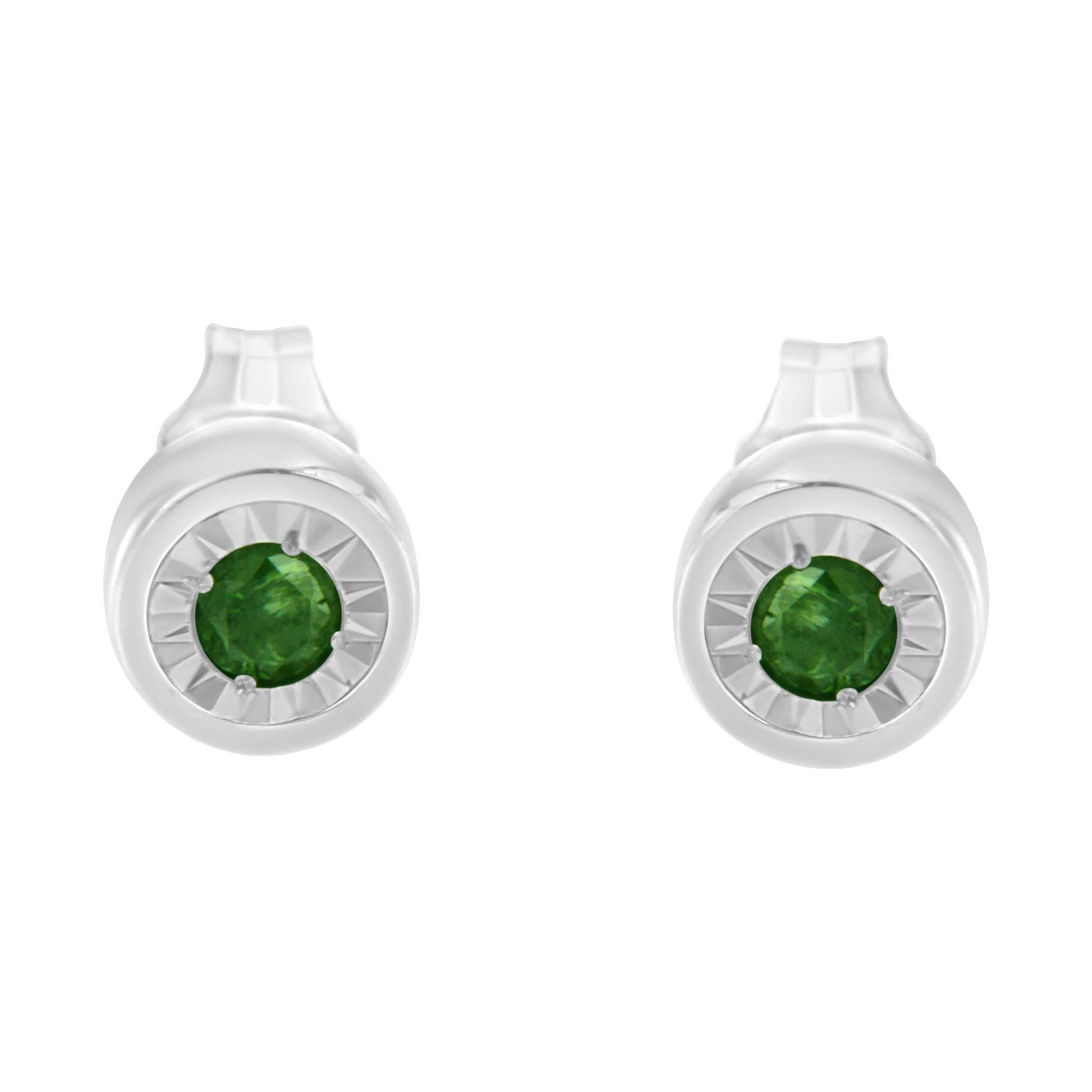 .925 Sterling Silver 0.15 Cttw Round Brilliant-Cut Green Diamond Miracle-Set Stud Earrings (Fancy Color-Enhanced, I1-I2 Clarity) - Bijoux-NYC Direct
