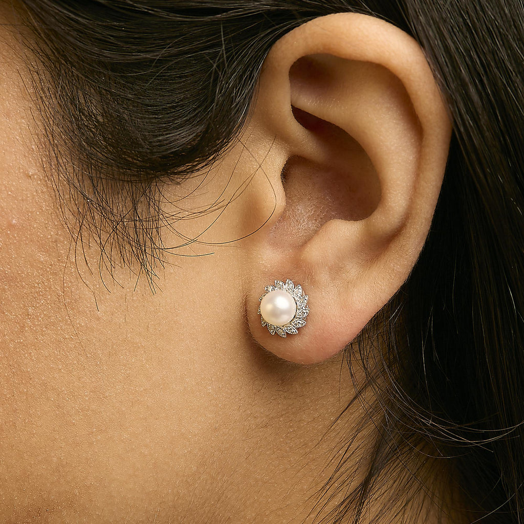 10K White Gold Heirloom-Style Pearl and Diamond Accent Halo Stud Earrings (I-J color, I1-I2 Clarity)