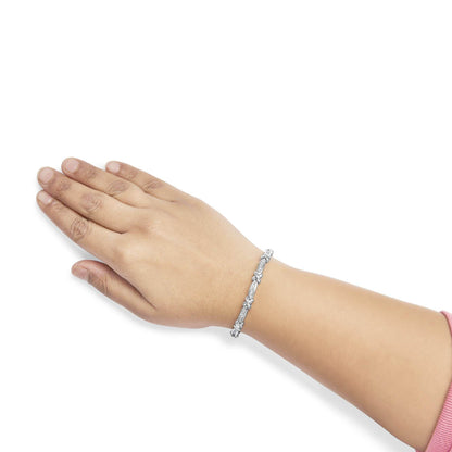 14K White Gold Baguette-Cut Diamond X-Link Bracelet (2.00 cttw, H-I Color, I1-I2 Clarity) - Bijoux-NYC Direct