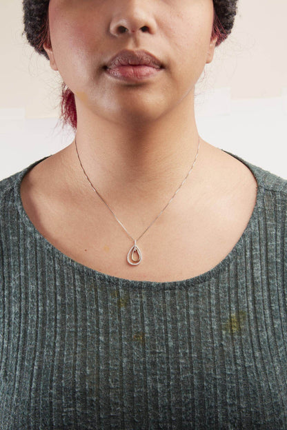 14K Two-Tone Gold Round Cut Diamond Double Burst Pendant Necklace (1/4 cttw, H-I Color, SI2-I1 Clarity) - Bijoux-NYC Direct