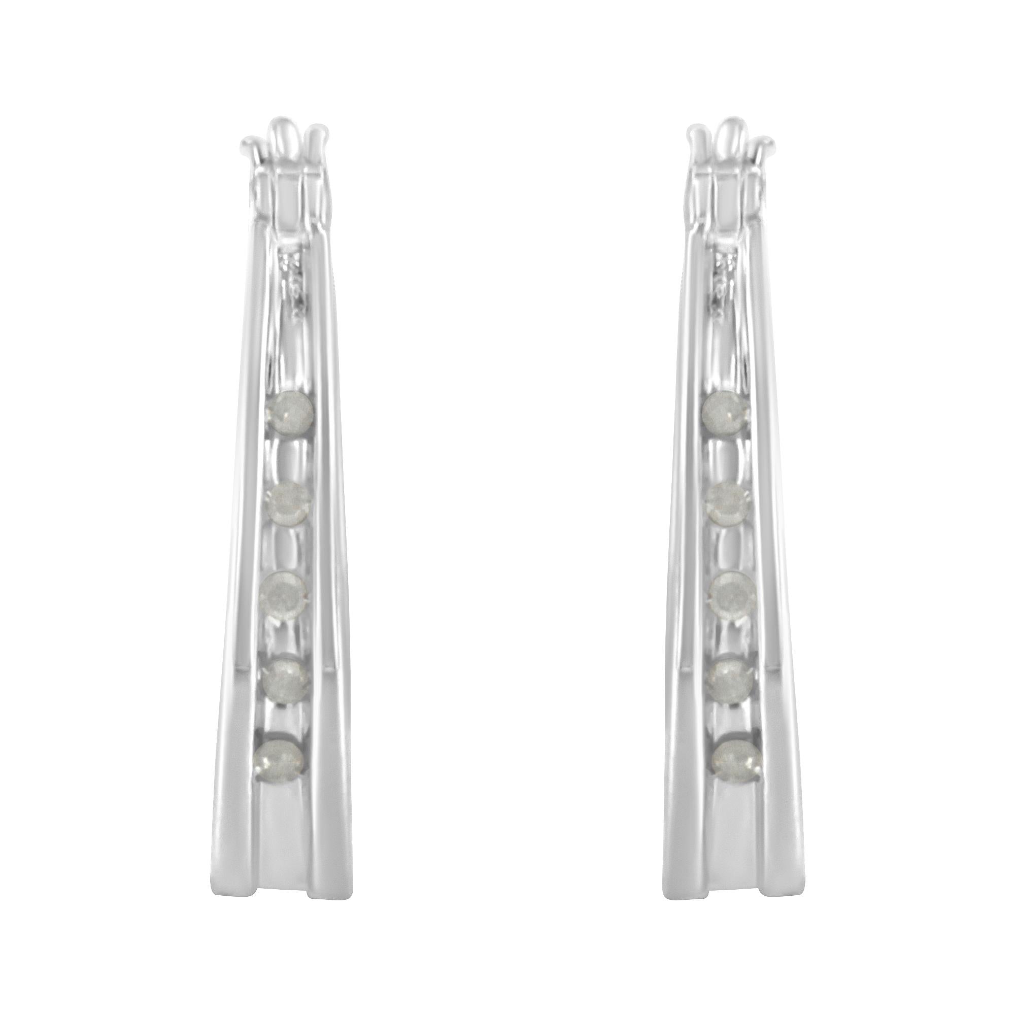 .925 Sterling Silver 1/10 Cttw Diamond Hoop Earrings (I-J Color, I3 Clarity) 