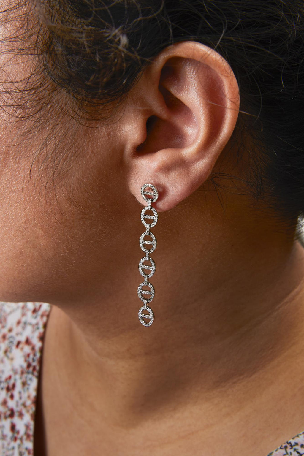 Diamond Oval Link Dangle Earrings in .925 Sterling Silver – 1.0 Cttw