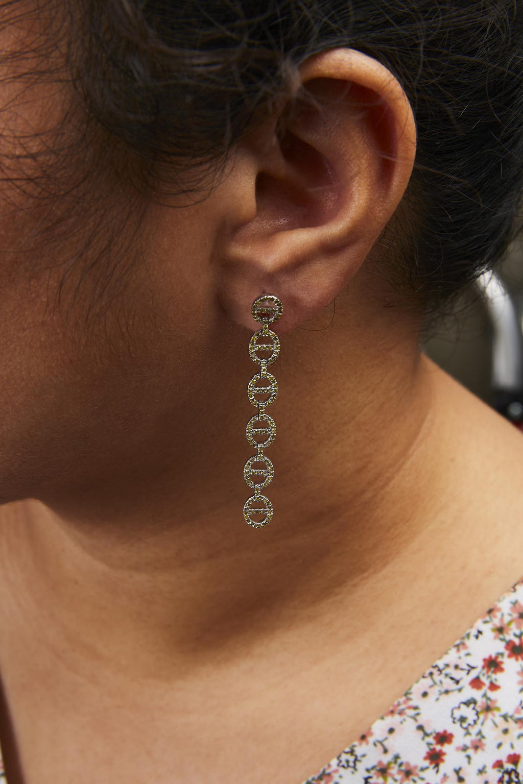 Yellow Diamond Linked Circle Drop Earrings in Sterling Silver – 1.0 Cttw