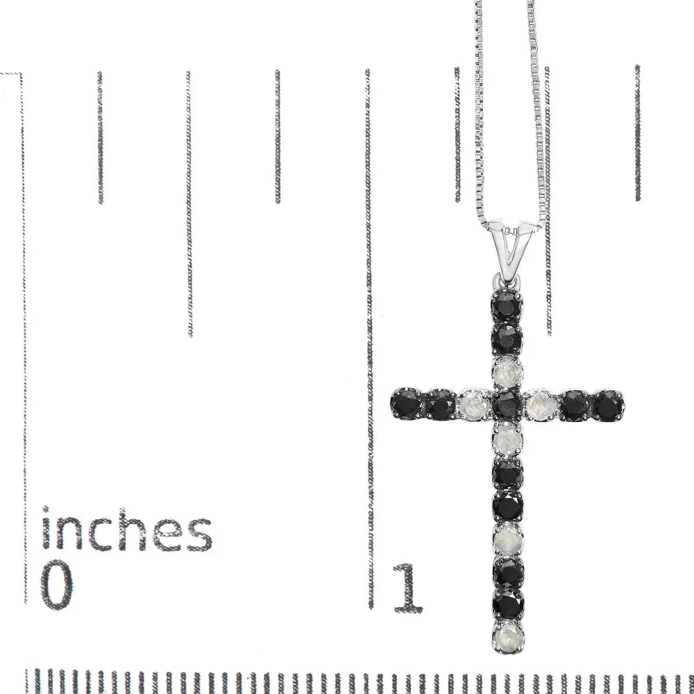 .925 sterling silver 1.0 cttw black and white diamond alternating classic cross 18’’ pendant necklace (black/i j color i3