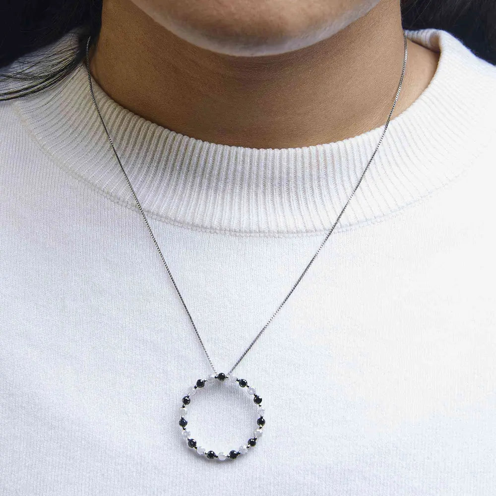 .925 sterling silver 1 3/4 cttw alternating black and white diamond open circle hoop pendant necklace (h i color i2 i3 clarity)
