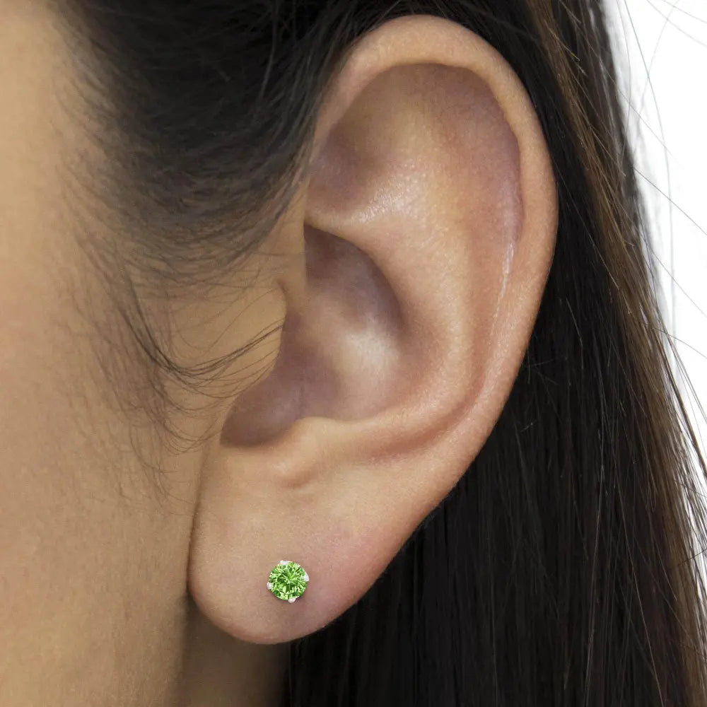 .925 Sterling Silver 1/5 Cttw Round Brilliant-Cut Green Diamond Classic 4-Prong Stud Earrings (Fancy Color-Enhanced, I2-I3 Clarity) - Bijoux-NYC Direct