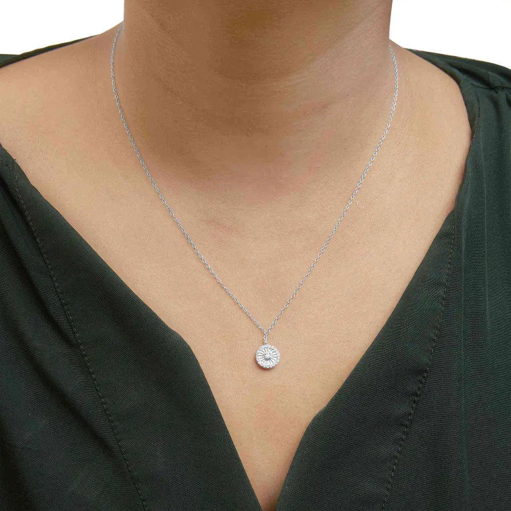 .925 sterling silver 1/6 cttw diamond wheel and spoke pendant necklace (h i color i2 i3 clarity) 18’’ necklaces/pendant/pendant