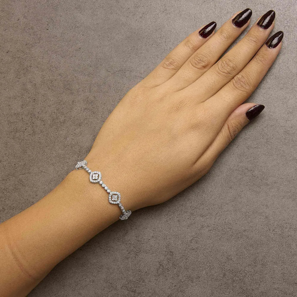 .925 sterling silver 3.0 cttw diamond halo square shape link bracelet (i j color i3 clarity) 7.25’’ bracelets/bracelet/link