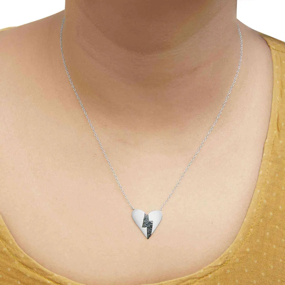 .925 sterling silver blue diamond broken heart pendant necklace (h i color i1 i2 clarity) 18’’ inches necklaces/pendant/pendant