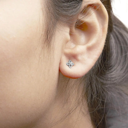 925 Sterling Silver Diamond Accent 4 Petal Flower Stud Earring (H-I Color, I1-I2 Clarity) - Bijoux-NYC Direct