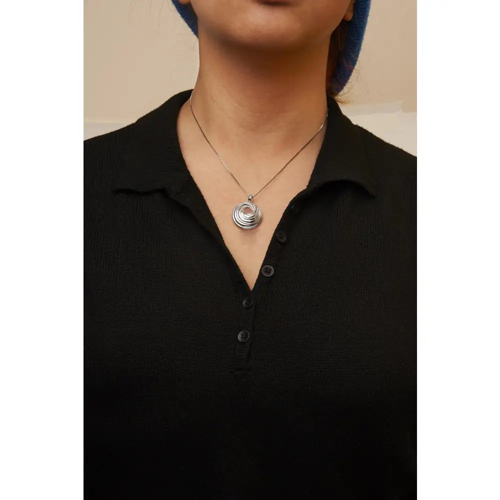 Sterling silver diamond endless wave swirl medallion 18 inch necklace bijoux-nyc direct
