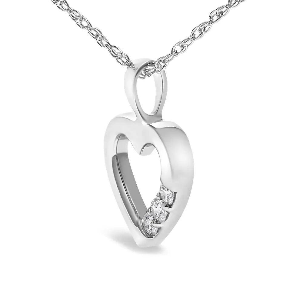 Three stone heart pendant necklace in.925 sterling silver 1/4 cttw 18 bijoux-nyc direct