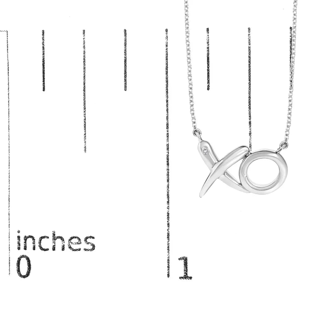 Diamond accent xo pendant necklace in.925 sterling silver 18 inch chain bijoux-nyc direct