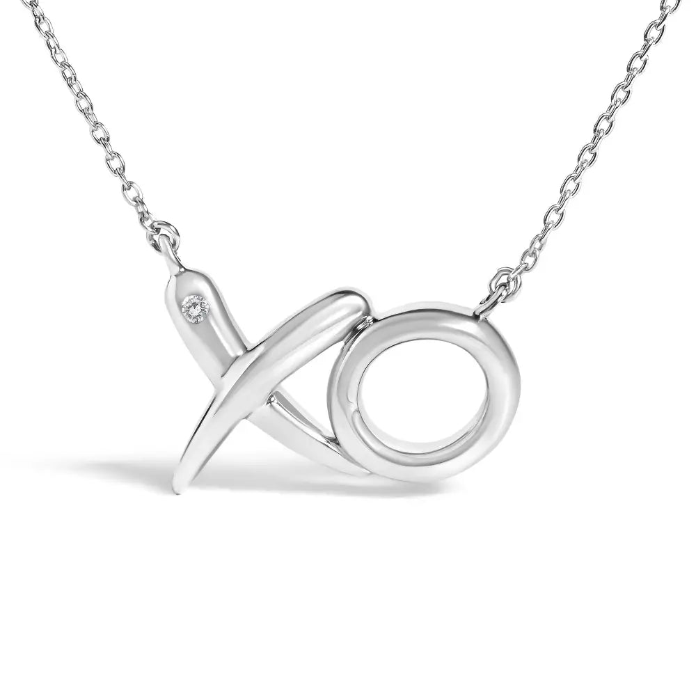 Diamond accent xo pendant necklace in.925 sterling silver 18 inch chain bijoux-nyc direct