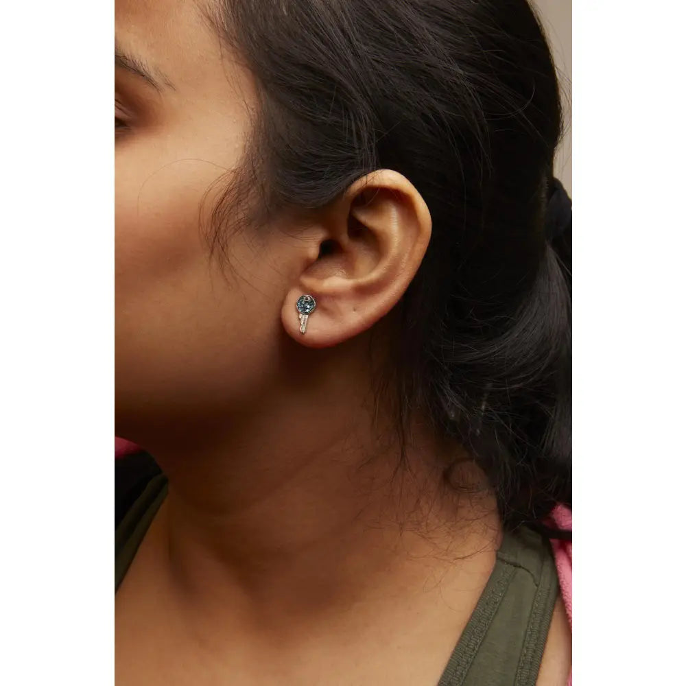 1/6 cttw blue diamond key stud earrings in sterling silver bijoux-nyc direct